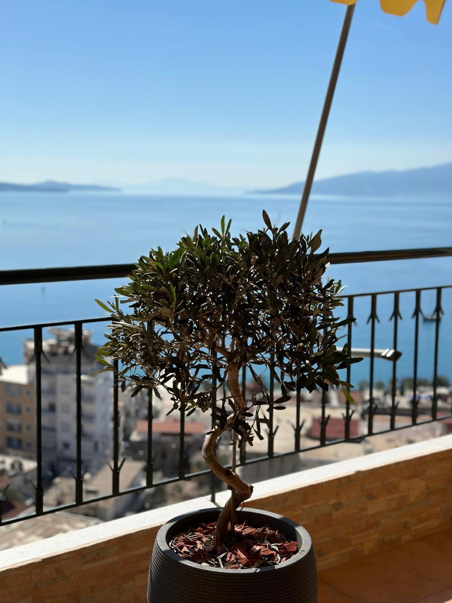 Lost At Sea Sarandë Exterior foto
